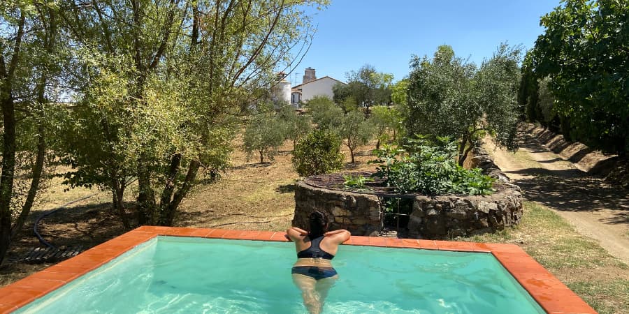 casa rural con piscina viña del duco azuaga badajoz extremadura alojamiento sostenible